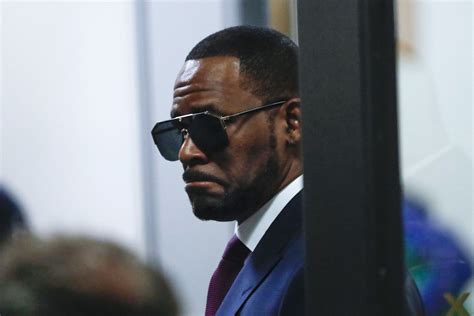 r kelly pee tape|R. Kelly Jury Shown Graphic Video Clips of Star。